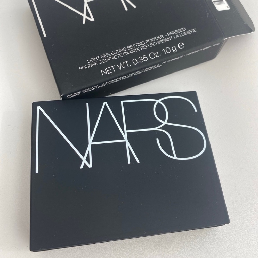 NARS Light Reflecting Powder